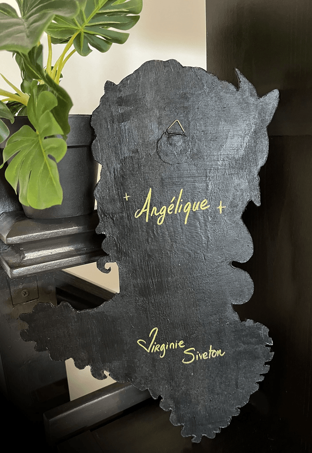 Pin-up sur bois: Angélique