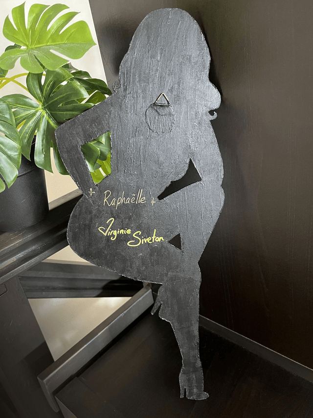 Pin-up sur bois: Raphaëlle